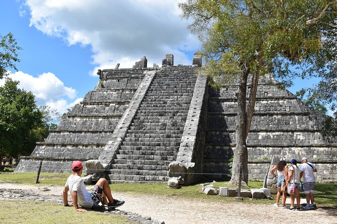 Amazing tour to Chichen Itza and 2 Cenotes (Ik Kil and Suytun) - Who Will Enjoy This Tour Most