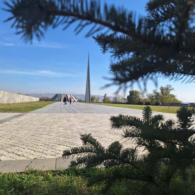 Amazing Yerevan: 3 hours tour to the main sights of Yerevan - Visiting Tsitsernakaberd Armenian Genocide Memorial Complex
