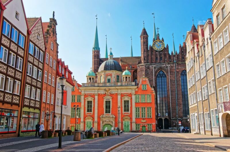 Amber Museum and Gdansk Old Town Private Tour with Tickets - Practical Details and Logistics