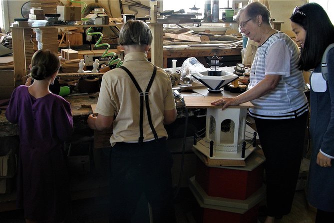 Amish Experience Visit-In-Person Tour - Meet the Tour at Lancaster’s Amish Experience