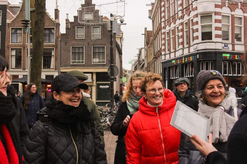 Amsterdam: 1,5-Hour Red Light District Tour - Final Stop at De Wallen: The Red Light District