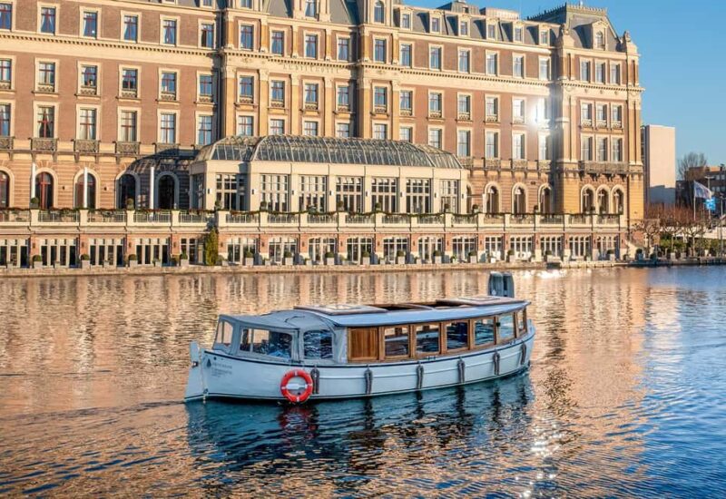 Amsterdam: 2-Hour Luxury Canal Cruise with Snacks & Drinks - Key Points