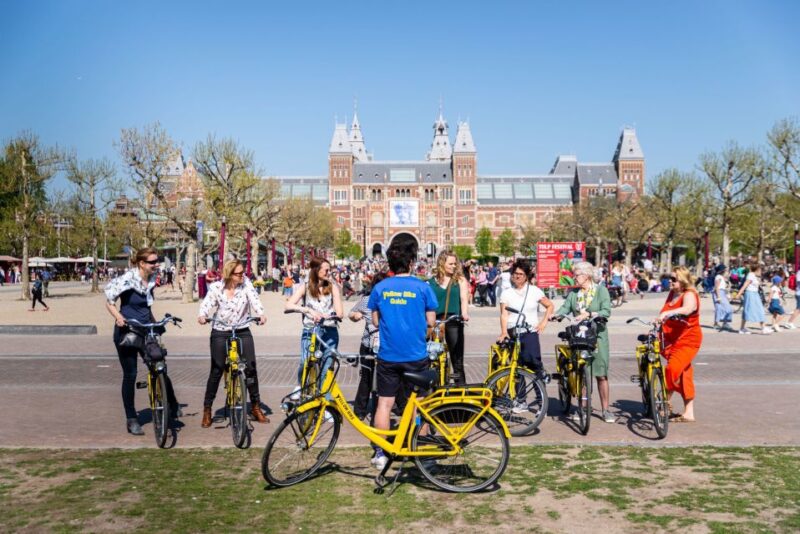 Amsterdam: 3h E-Bike Tour with break - Navigating the Narrow Canals and Hidden Courtyards