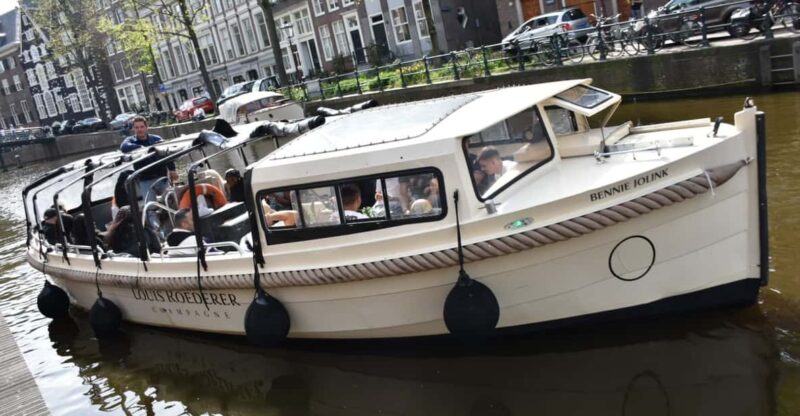 Amsterdam: 420 Smoke-Friendly Boat Tour - Practical Details: Meeting Point and Accessibility