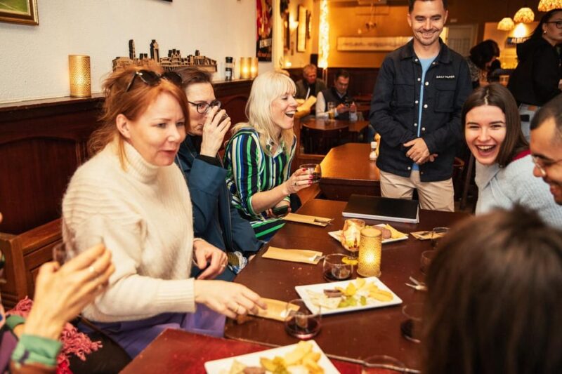 Amsterdam: Albert Cuyp Market and De Pijp Guided Foodie Tour - Explore Amsterdam’s Albert Cuyp Market and De Pijp Neighborhood for Food Lovers