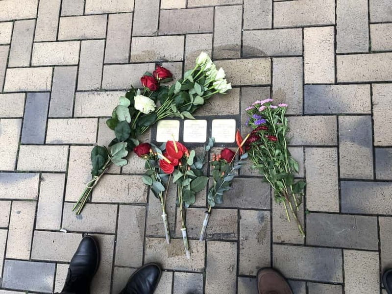 Amsterdam: Anne Frank and WWII Private Walking Tour - Exploring the Hollandsche Schouwburg National Holocaust Memorial