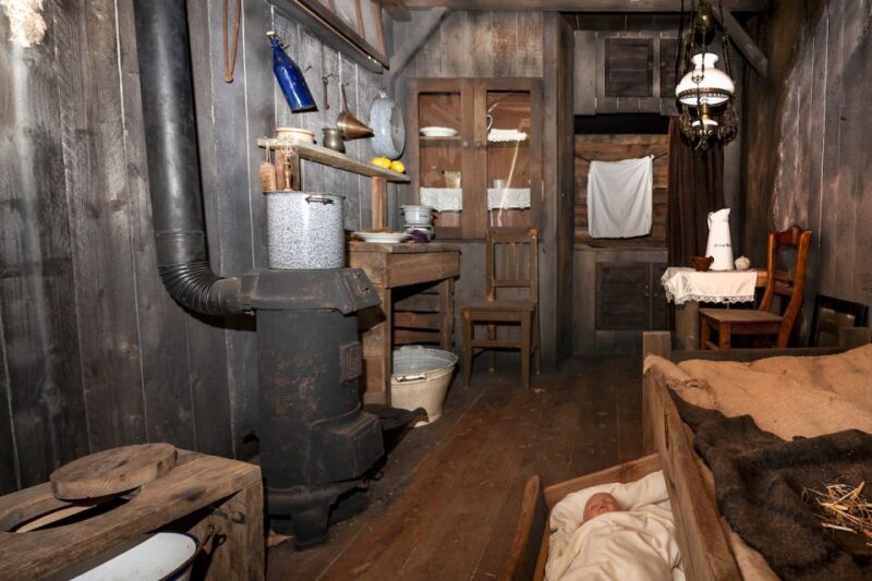 Amsterdam: Architecture Museum Het Schip Entry Ticket & Tour - Discover the Architecturally Distinctive Het Schip Building Complex