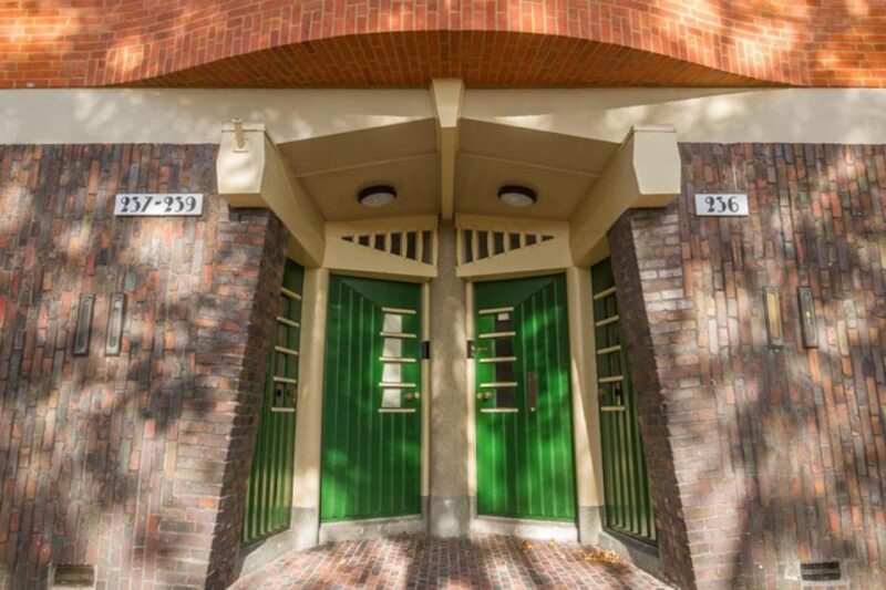 Amsterdam: Architecture Museum Het Schip Entry Ticket & Tour - Meet Your Expert Guide in the Spaarndammerbuurt