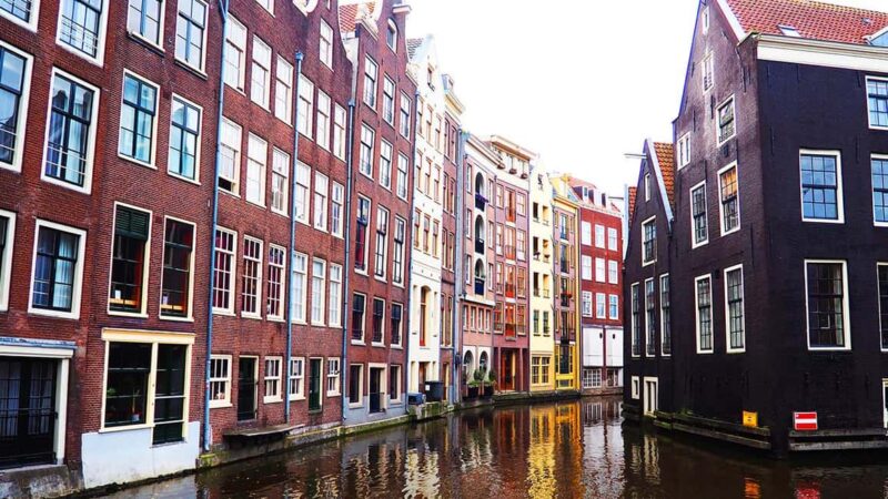 Amsterdam: Badass Self-Guided Walking Tour - Who Will Love the Amsterdam Badass Tour?
