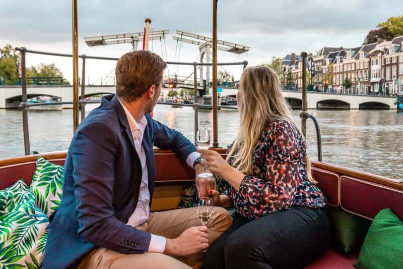 Amsterdam Canal Boat Ride with a Spanish-speaking Guide - Key Points