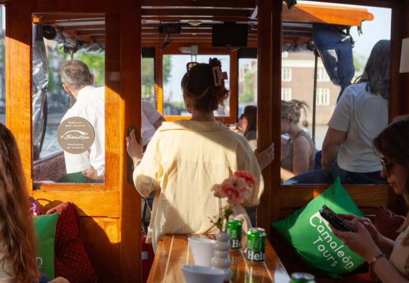 Amsterdam Canal Boat Ride with a Spanish-speaking Guide - Considerations Based on Reviews