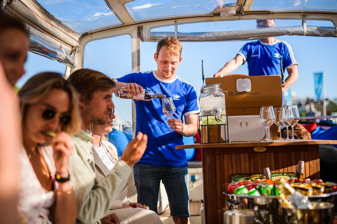 Amsterdam: Canal Booze Cruise with Unlimited Drinks Option - What Sets This Cruise Apart from Others in Amsterdam