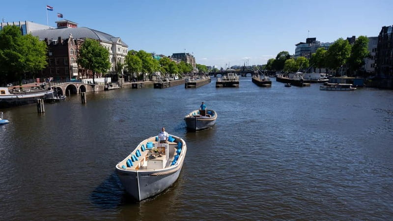 Amsterdam: Canal Cruise in Open Boat with Drink Option - Key Points