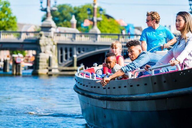 Amsterdam Canal Cruise in Open Boat with Unlimited Drinks Option - Drinks on Board: Unlimited Option and Practical Tips