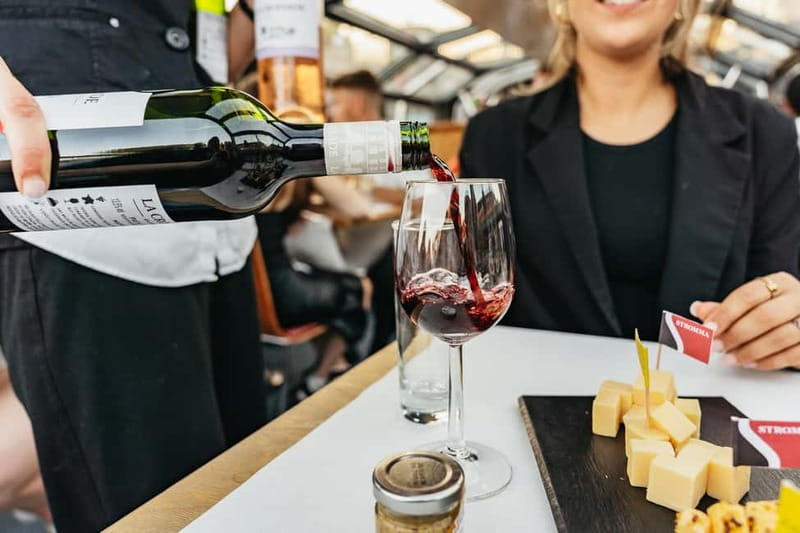 Amsterdam: Cheese & Wine Cruise Tasting Experience - Key Points