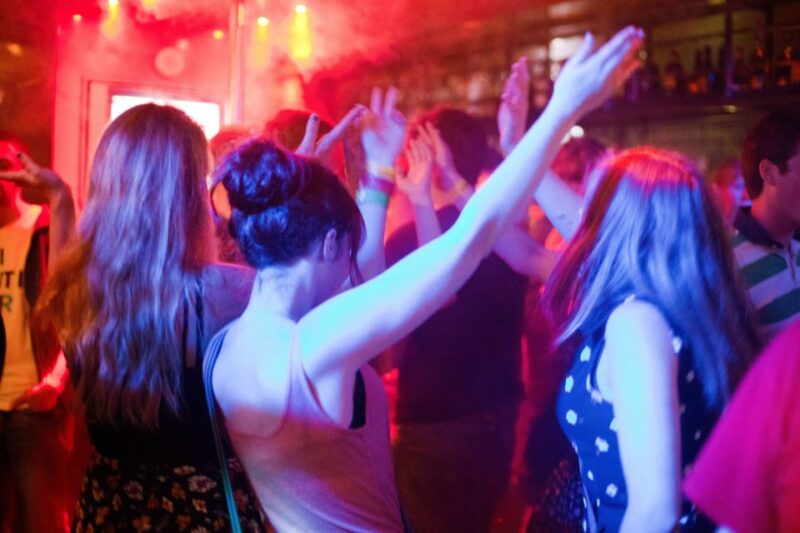 Amsterdam: City Center Bar Crawl and Nightlife Experience - The Limitations and Considerations