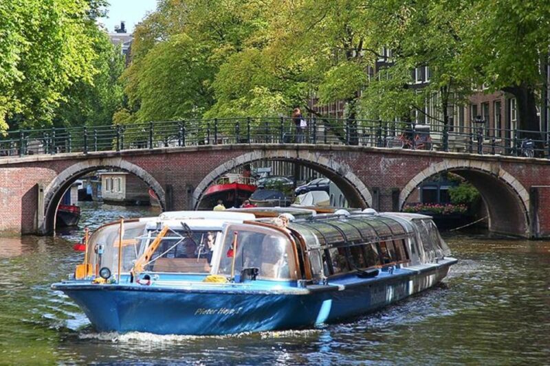 Amsterdam City Private Orientation Walking Tour - What Travelers Should Bring and Wear
