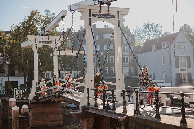 Amsterdam City Top Highlights Guided Bike Tour - Starting Point and Group Size