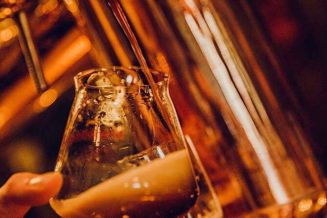 Amsterdam Craft Beer Tour - Discover the Tastiest Dutch Brews! - Visiting Brouwerij de Prael in the Red Light District