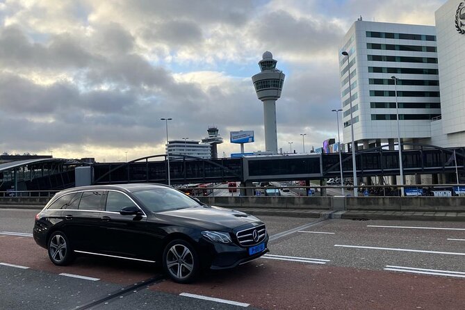 Amsterdam Cruise Port to Schiphol Airport Private Transfer - Superior Private Transfer from Amsterdam Cruise Port to Schiphol Airport for Up to Four People