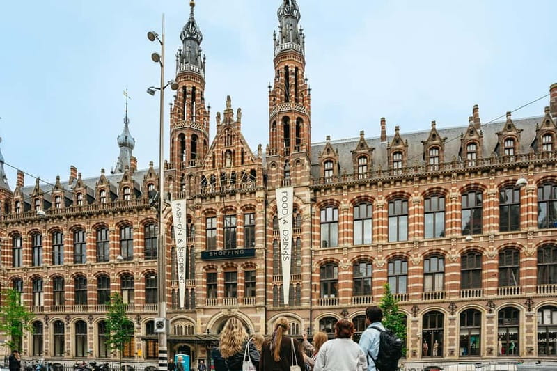 Amsterdam: Cultural Highlights Walking Tour in EN/DE/IT - Exploring the Royal Palace and Its Historical Role