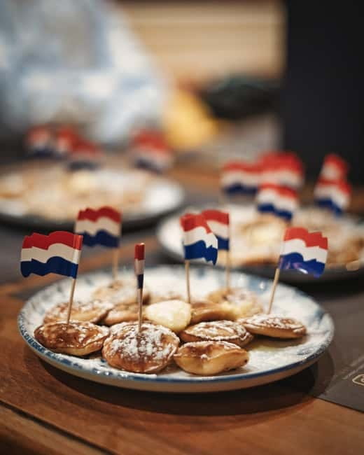 Amsterdam: Dutch Mini Pancakes (Poffertjes) - The Location and Setting of the Poffertjes Experience