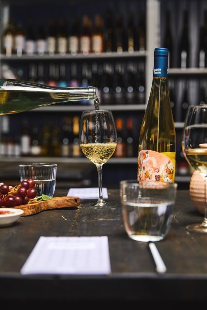 Amsterdam: Dutch Wine Tasting with Sommelier - The Pacing and Overall Experience