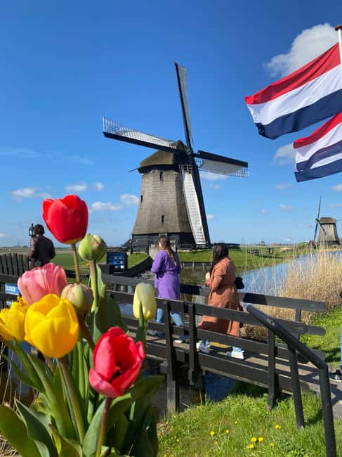 Amsterdam: Early tour, Windmill & Cheese Tasting Small Group - Edams Cheese Market and Farm Tasting Experience