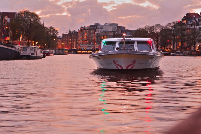 Amsterdam Evening Cocktail Cruise with snacks - Starting Point in the Heart of Amsterdam’s City Center