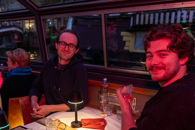 Amsterdam Evening Cocktail Cruise with snacks - The Drinks and Snacks