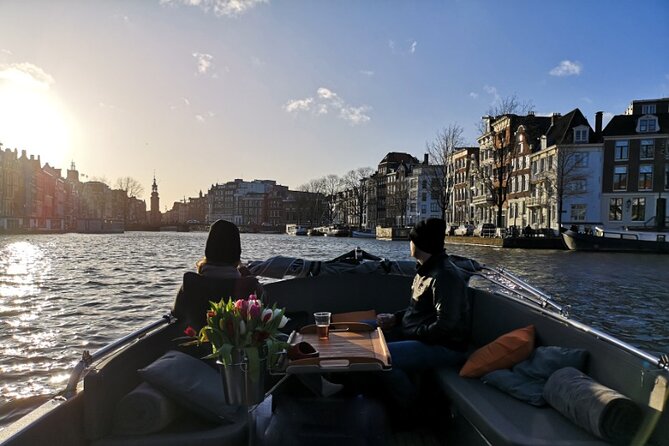 Amsterdam Evening Cruise in Small Group - The Intimate Small-Group Experience in Amsterdam