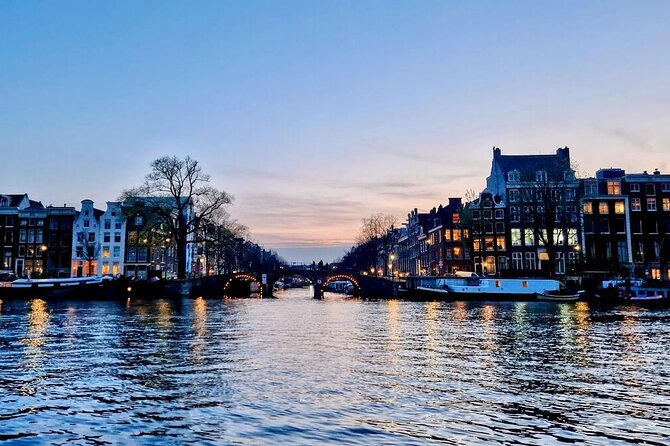 Amsterdam Evening Cruise in Small Group - Who Will Appreciate This Tour?