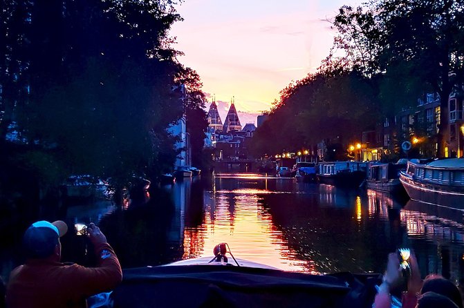 Amsterdam Evening Cruise Including Drinks and Dutch Bites - Physical Requirements and Accessibility