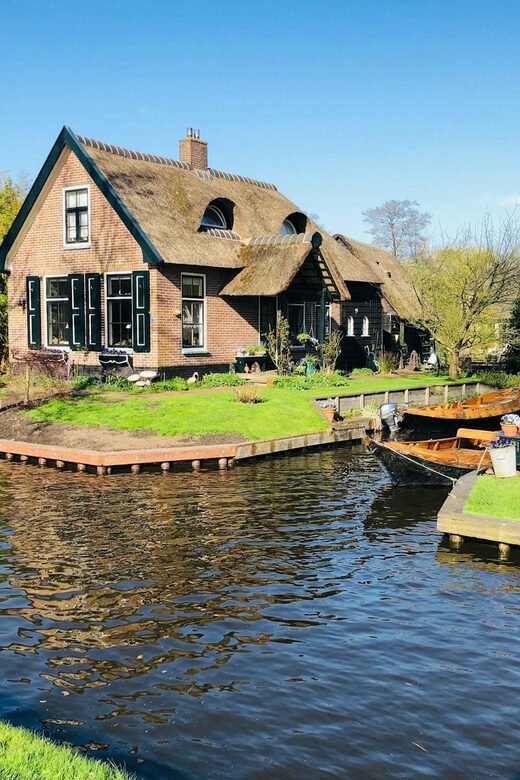 Amsterdam: Explore Giethoorn in a Private Tour with Driver - Why Choose This Tour for Your Day Trip