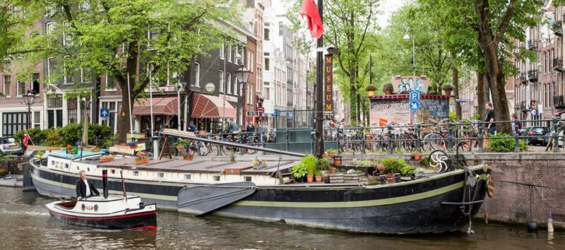 Amsterdam Explorer Pass: Save up to 50% on 3-7 Attractions - Unique Experiences: From Cheese to Comedy