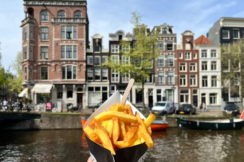 Amsterdam: Food and Culture Walking Tour with Tastings - Tasting Classic Dutch Dishes: What You Will Sample