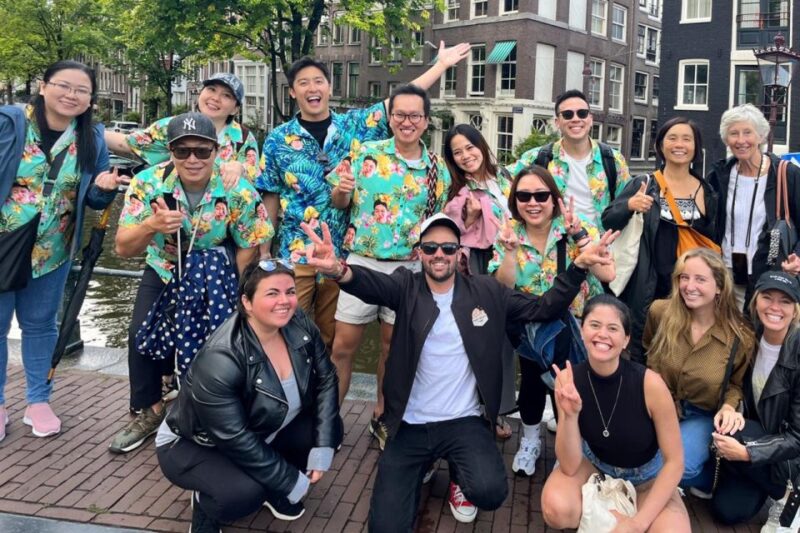 Amsterdam: Food and Culture Walking Tour with Tastings - Pacing and Group Size for a Comfortable Experience