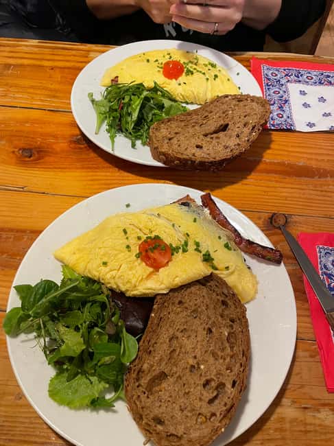 Amsterdam: Food Walking Tour - Exploring Amsterdam’s Street Food Scene