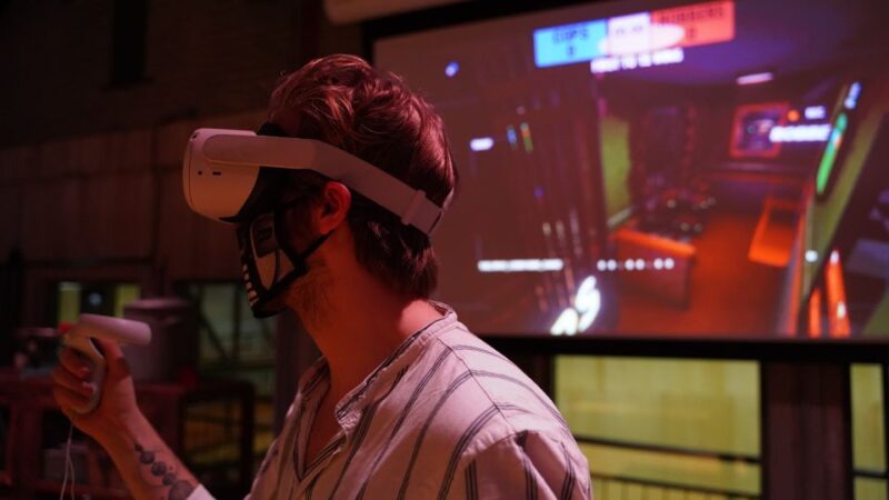 Amsterdam Free-Roam VR: Immersive Virtual Reality Experience - A Wide Selection of Games and Adventures