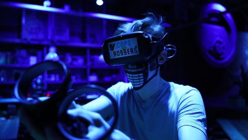 Amsterdam Free-Roam VR: Immersive Virtual Reality Experience - Booking Your VR Adventure in Amsterdam