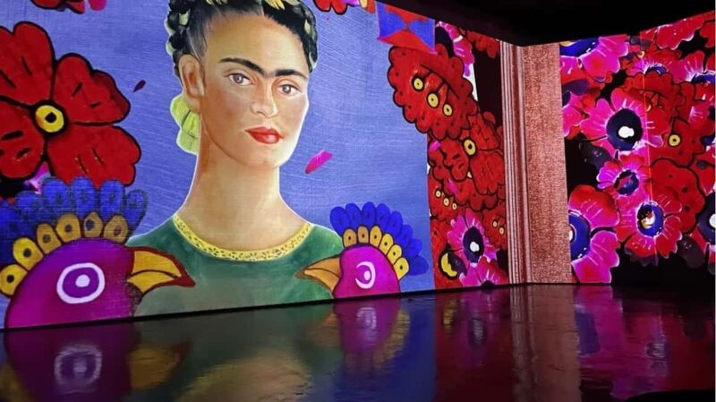 Amsterdam: Frida Kahlo Immersive & Photo Exhibition - Exploring Frida Kahlo’s Life in Vincent Hall