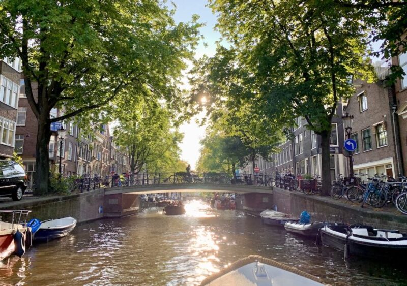 Amsterdam: German Canal Cruise with Unlimited Drinks Option - Who Will Appreciate This Tour Most?