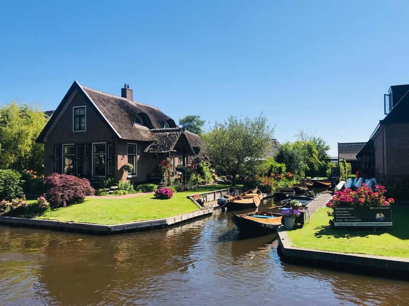 Amsterdam: Giethoorn, Afsluitdijk and Zaanse Schans Day Trip - Admire the Engineering Wonder of Afsluitdijk