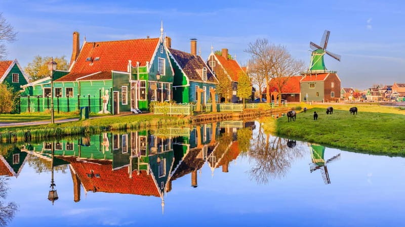 Amsterdam: Giethoorn & Zaanse Schans Small Group Day Trip - Key Points