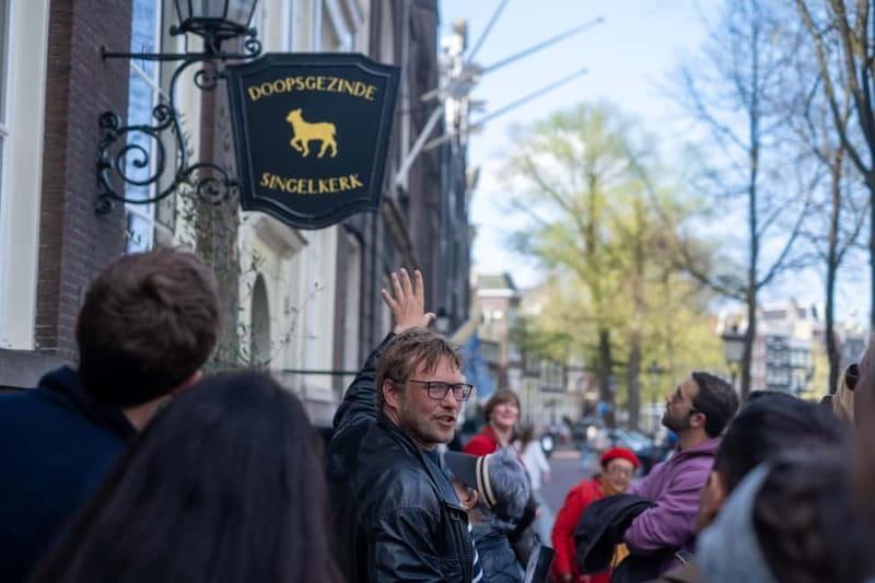Amsterdam: Guided 2-hour American Heritage Tour - Strolling Along the Grachtengordel: Cultural Icons and Cross-Border Influences