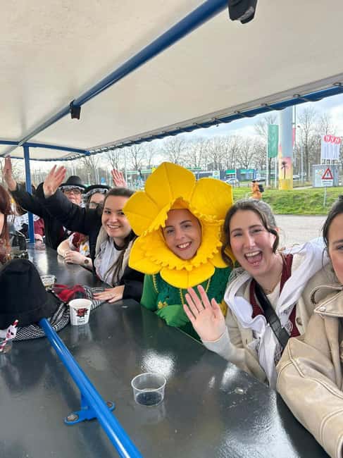 Amsterdam: Guided Beer Bike or Prosecco Bike Tour - Meeting Point and Practical Details in North Holland