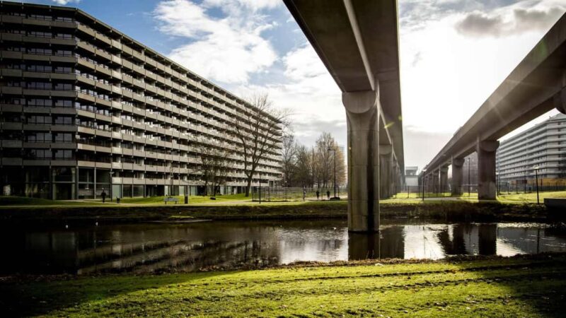 Amsterdam: Guided Bijlmer and IJburg Discovery Tour - Exploring the Cultural Heart of Bijlmer