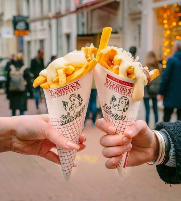 Amsterdam: Guided Cultural Food Tour in English or German - The Food Tastings: A Multicultural Blend