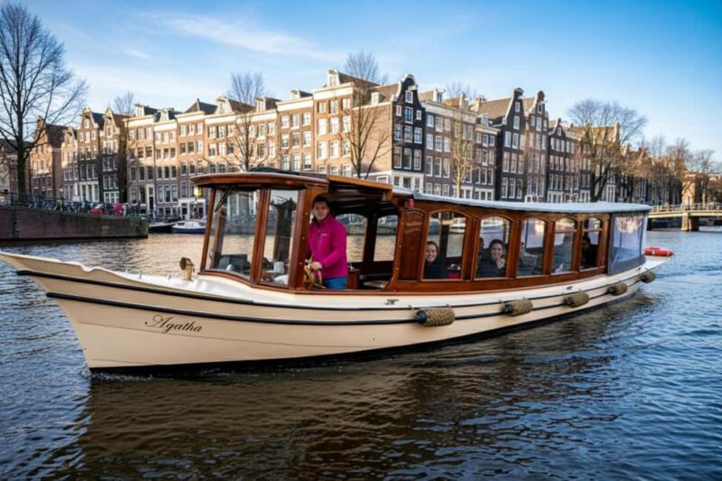 Amsterdam: Heated Cruise with Local Guide & Optional Drinks - Discover the Charm of Amsterdam on a Heated Electric Boat