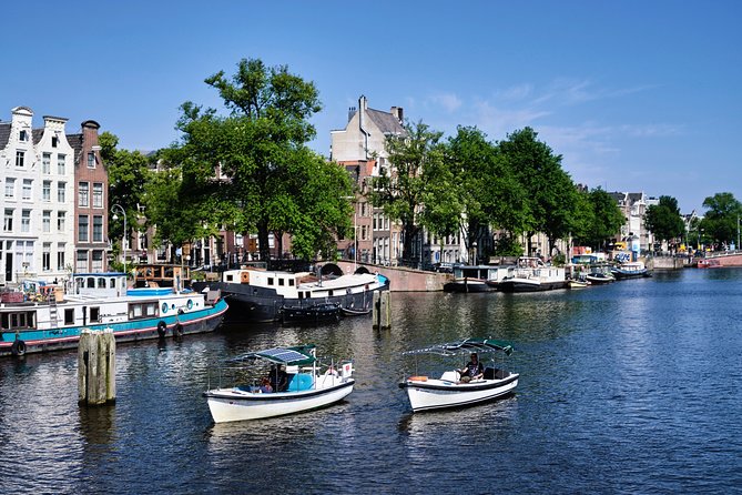 Amsterdam Highlights: 60-Minute Canal Cruise - The Route: Exploring Amsterdam’s Iconic Canals and Unique Architecture